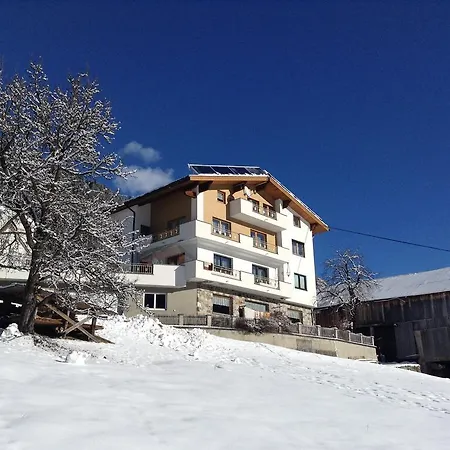 Haus Bergheimat شقة